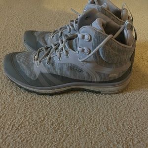 Keen women’s waterproof hiking shoes
